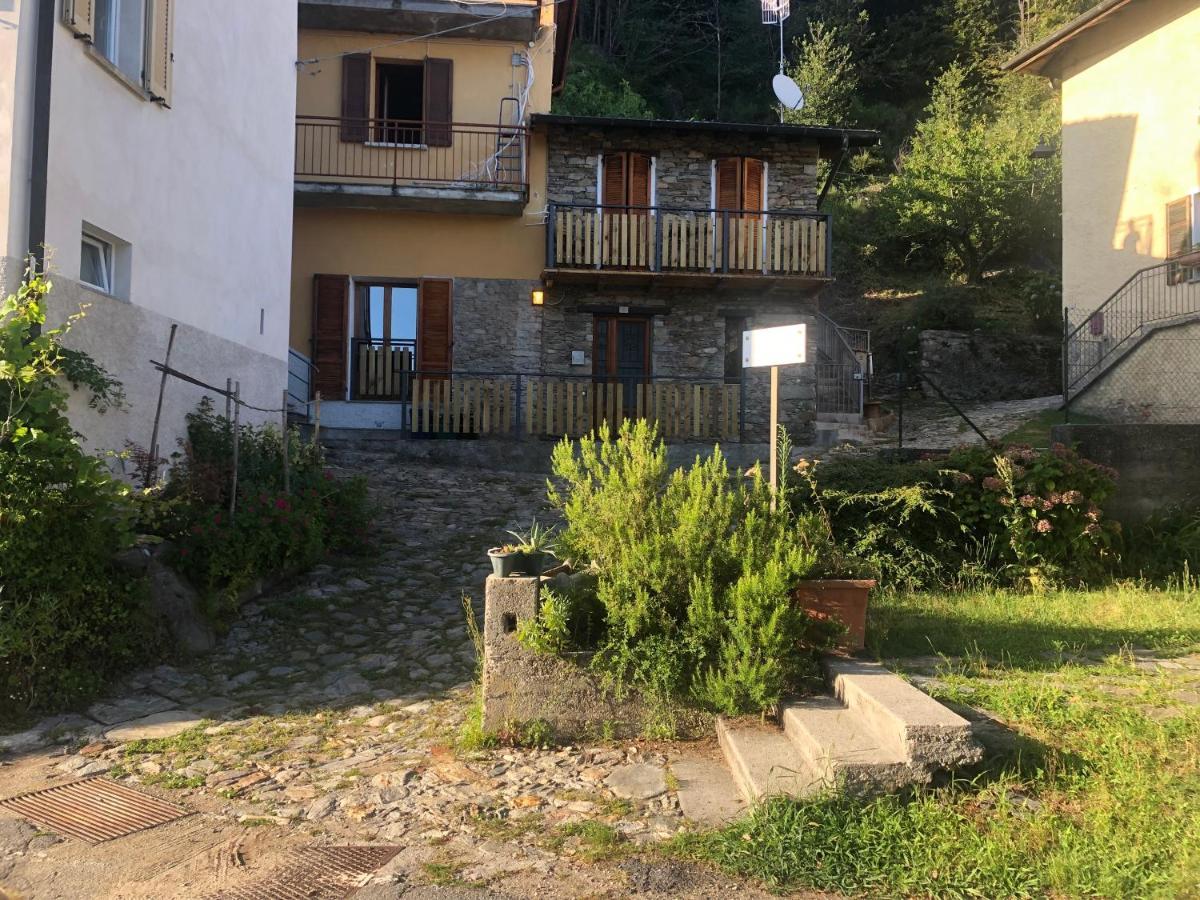Villa Il Rustico Maccagno Esterno foto